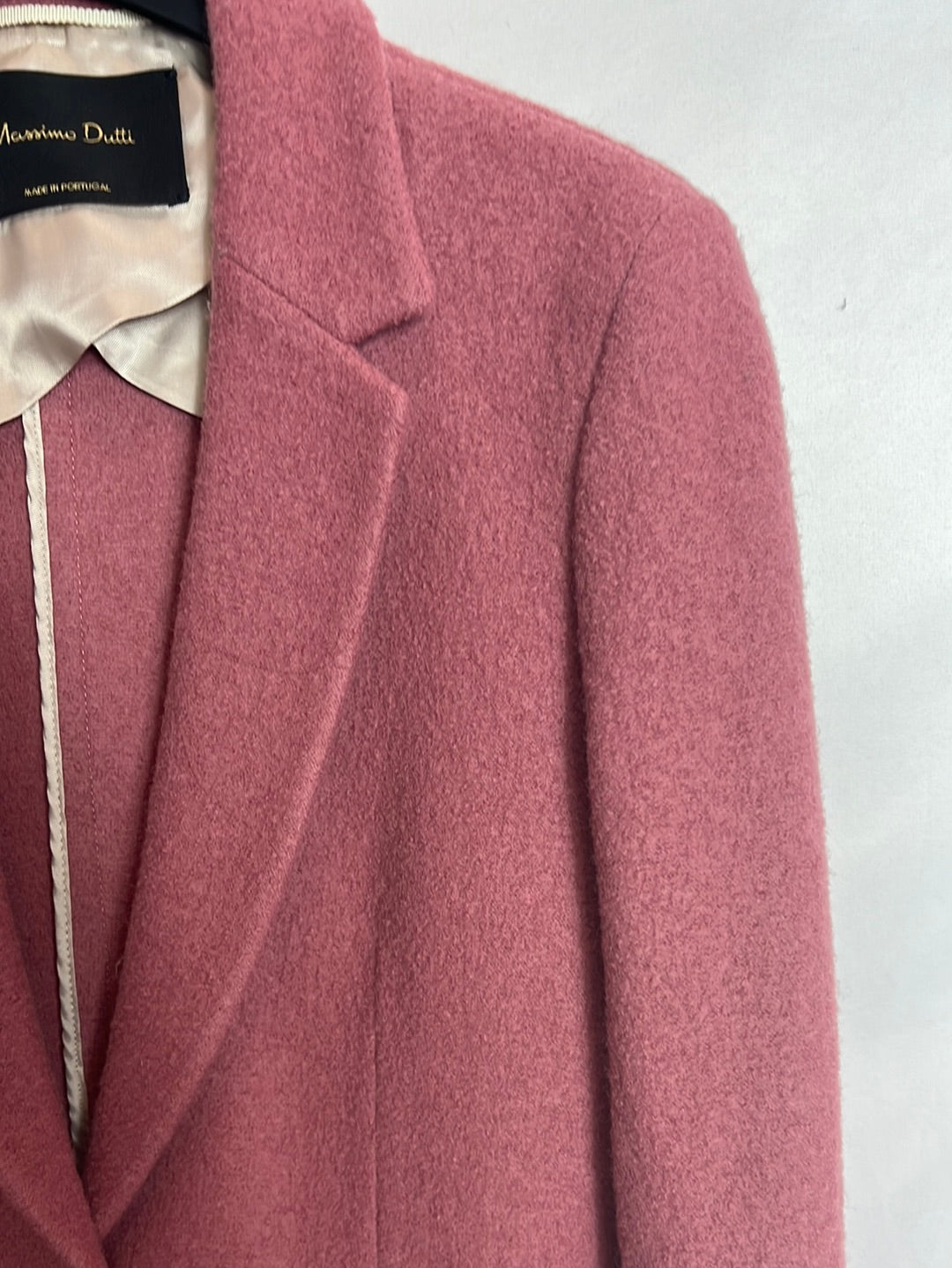 MASSIMO DUTTI. Blazer lana rosa. T 42 (M) (tara)