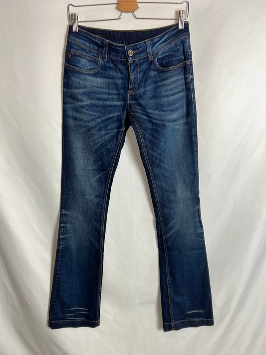 GUCCI. Denim efecto desgastado acampando. T 40