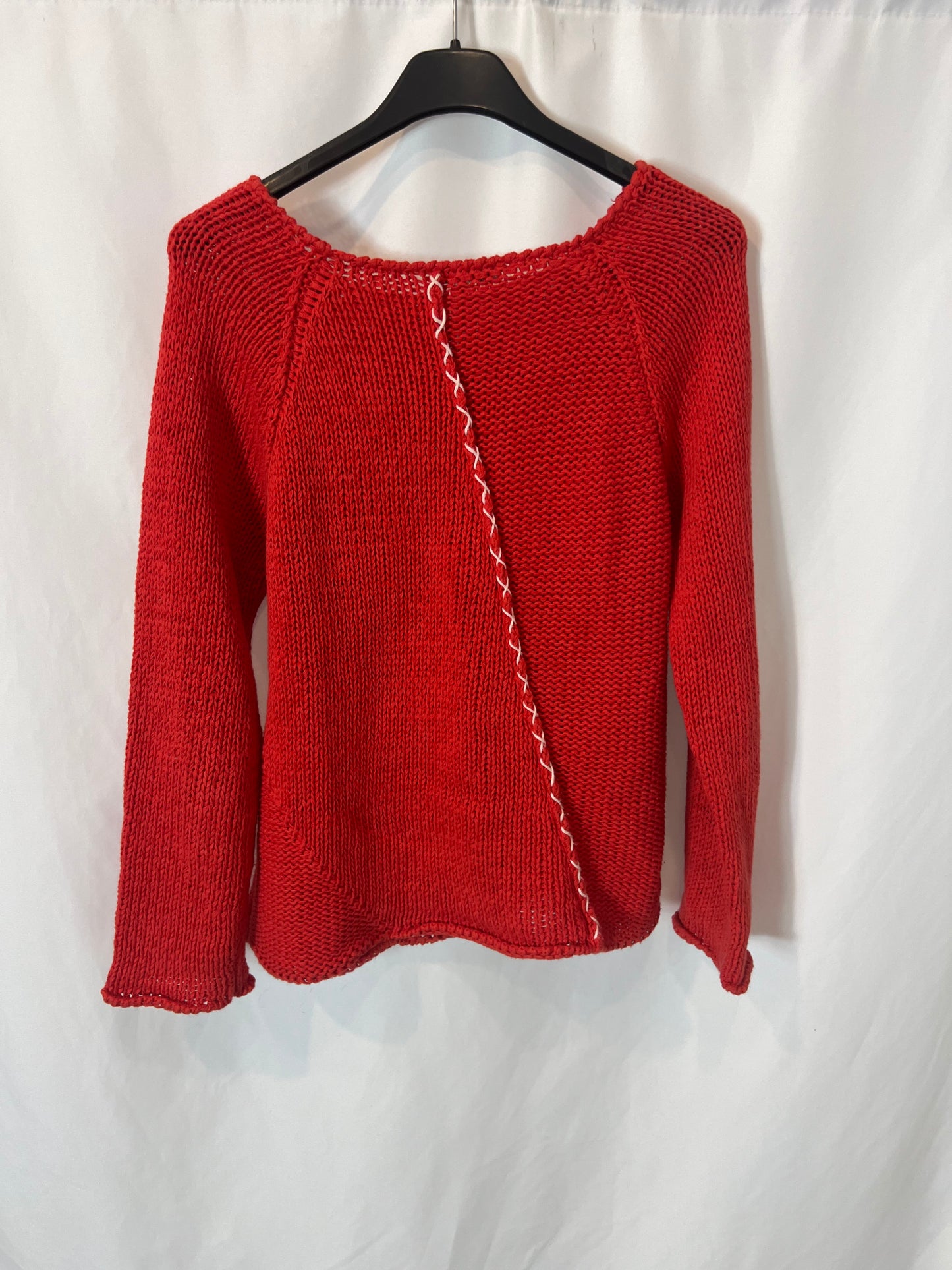 DKNY. Jersey rojo detalles. T 12 (XS)