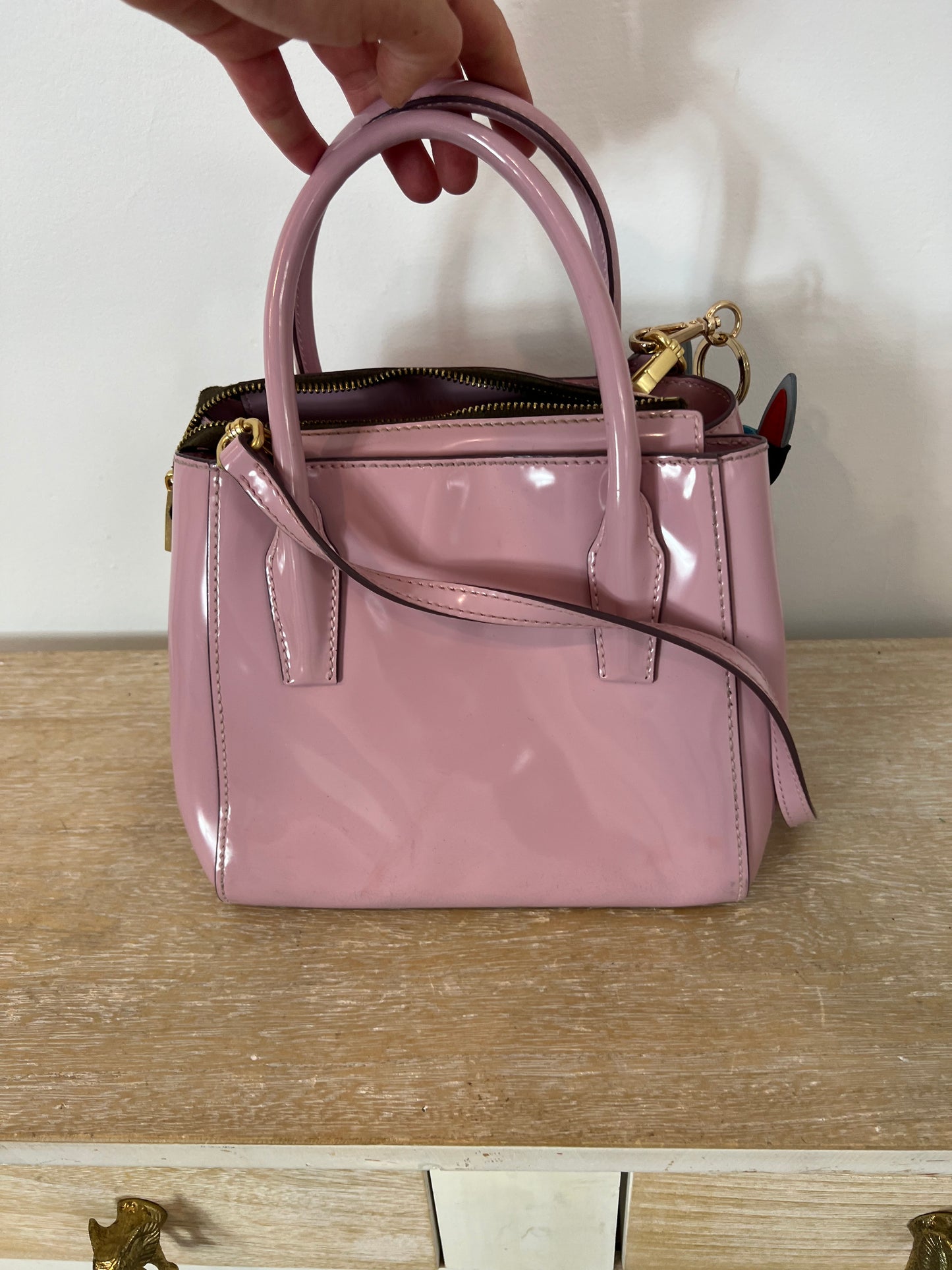 BIMBA Y LOLA. Bolso  rosa doble asa (tara)