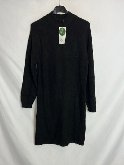 C&A. Vestido punto negro. T S