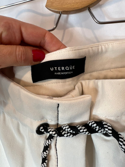 UTERQÜE. Pantalón beige slouchy T.s