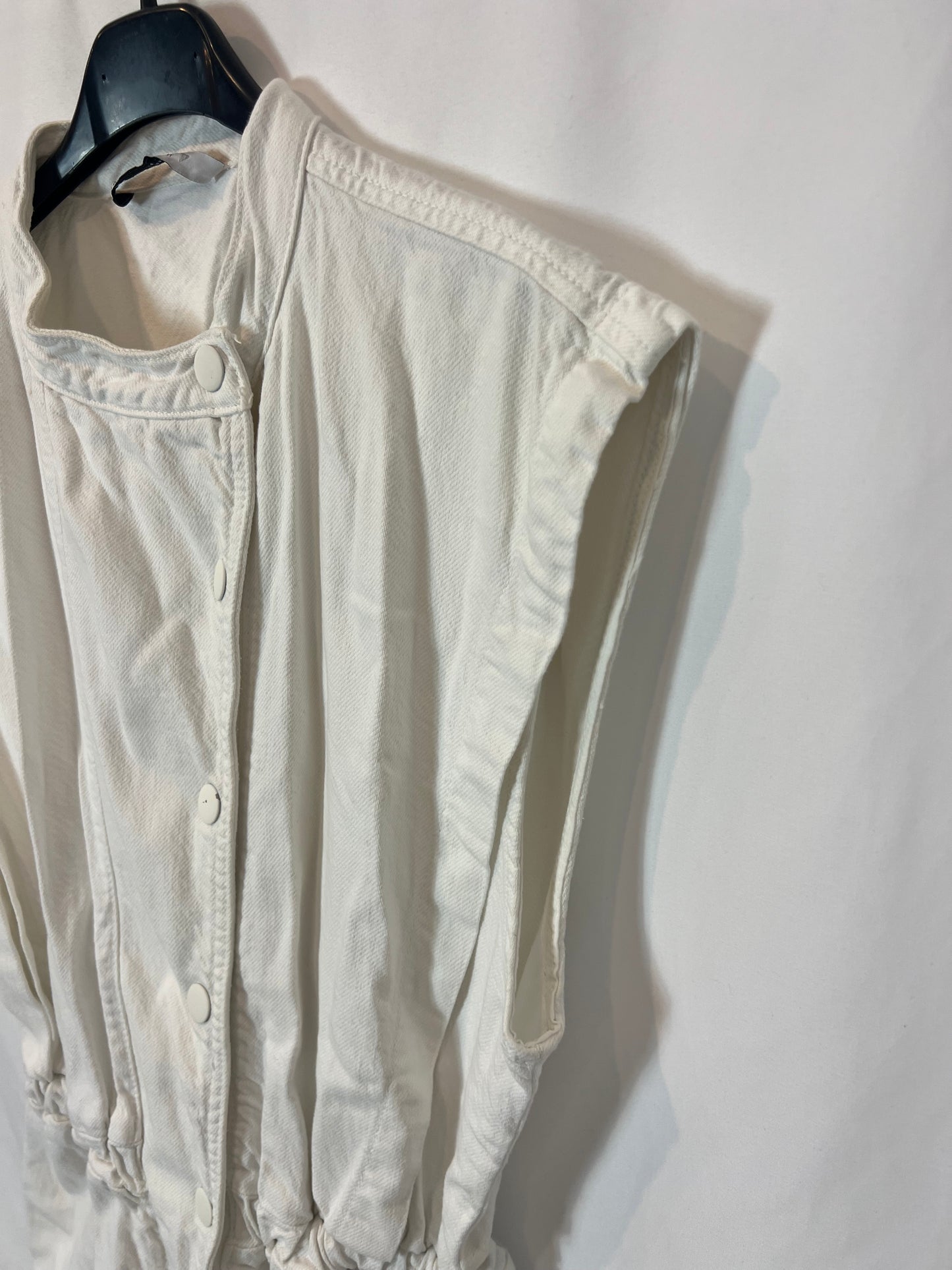 ZARA. Mono denim blanco. T M