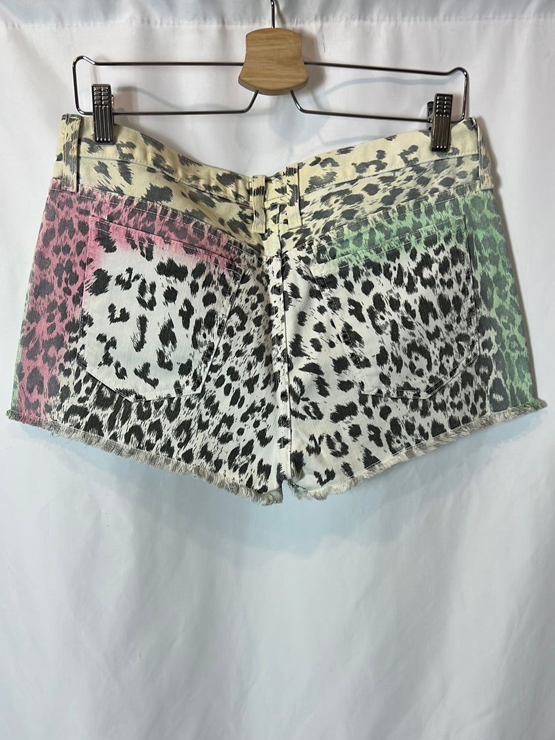 CURRENT ELLIOT. Pantalón corto denim animal print colores. T 27 (38)