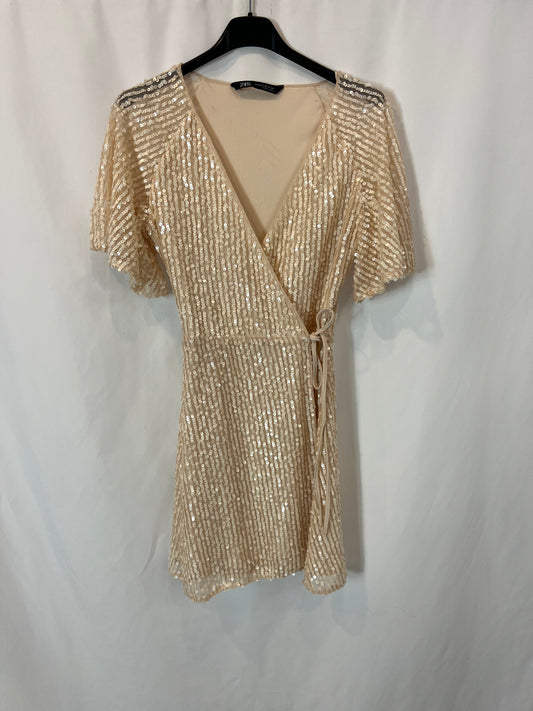 ZARA. Vestido corto beige mini lentejuelas. T XS