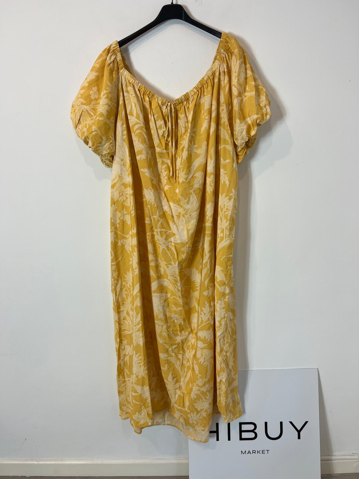 H&M. Vestido largo amarillo flores T.xxl