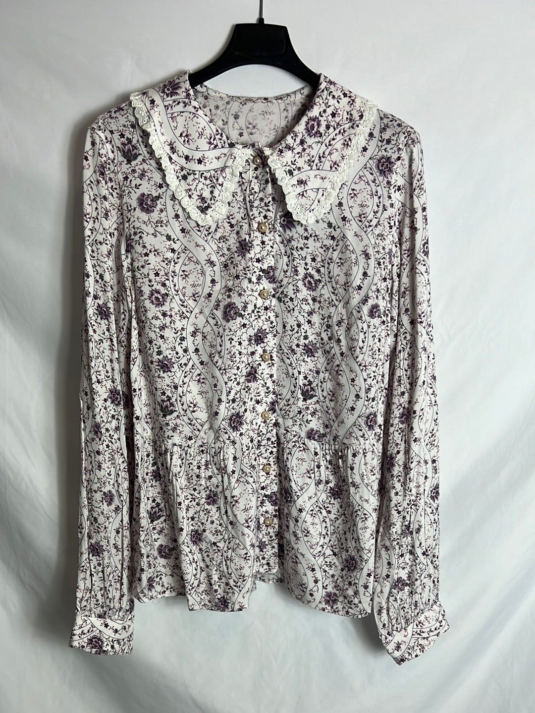 OTRAS. Blusa fluida estampada. T M