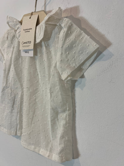 MANGO. Blusa plumeti blanca. T 6-9 meses