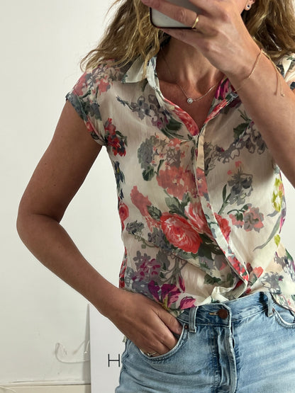 OTRAS. Blusa flores semitransparente T.s