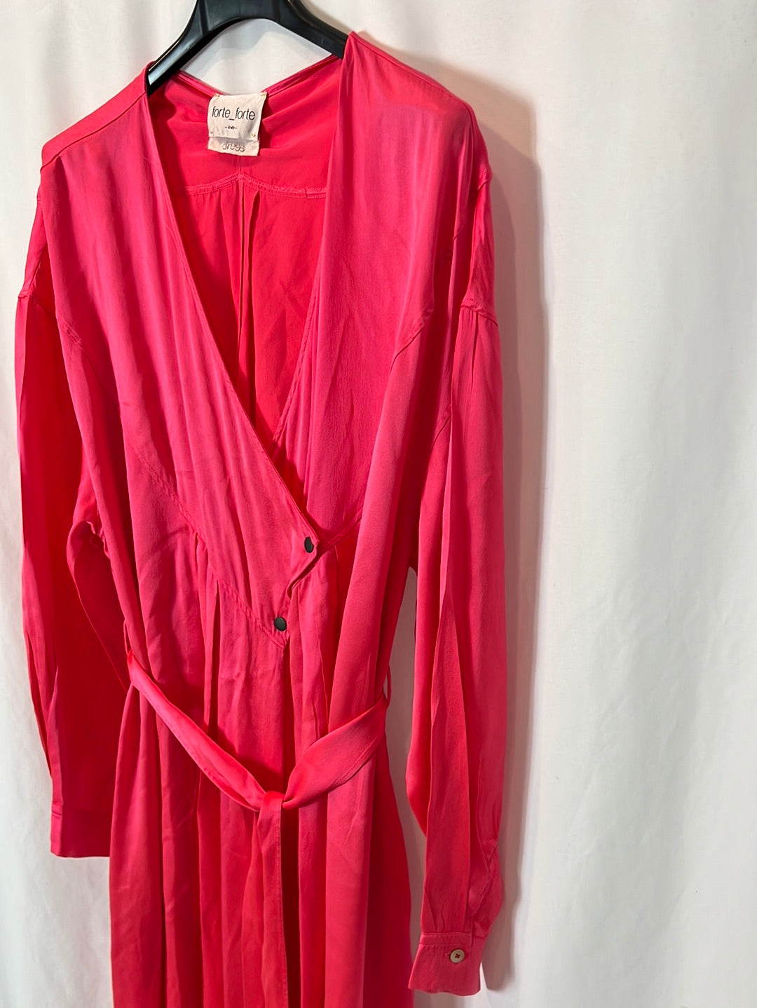 FORTE FORTE. Vestido midi seda fucsia. T 0 (XS/S)