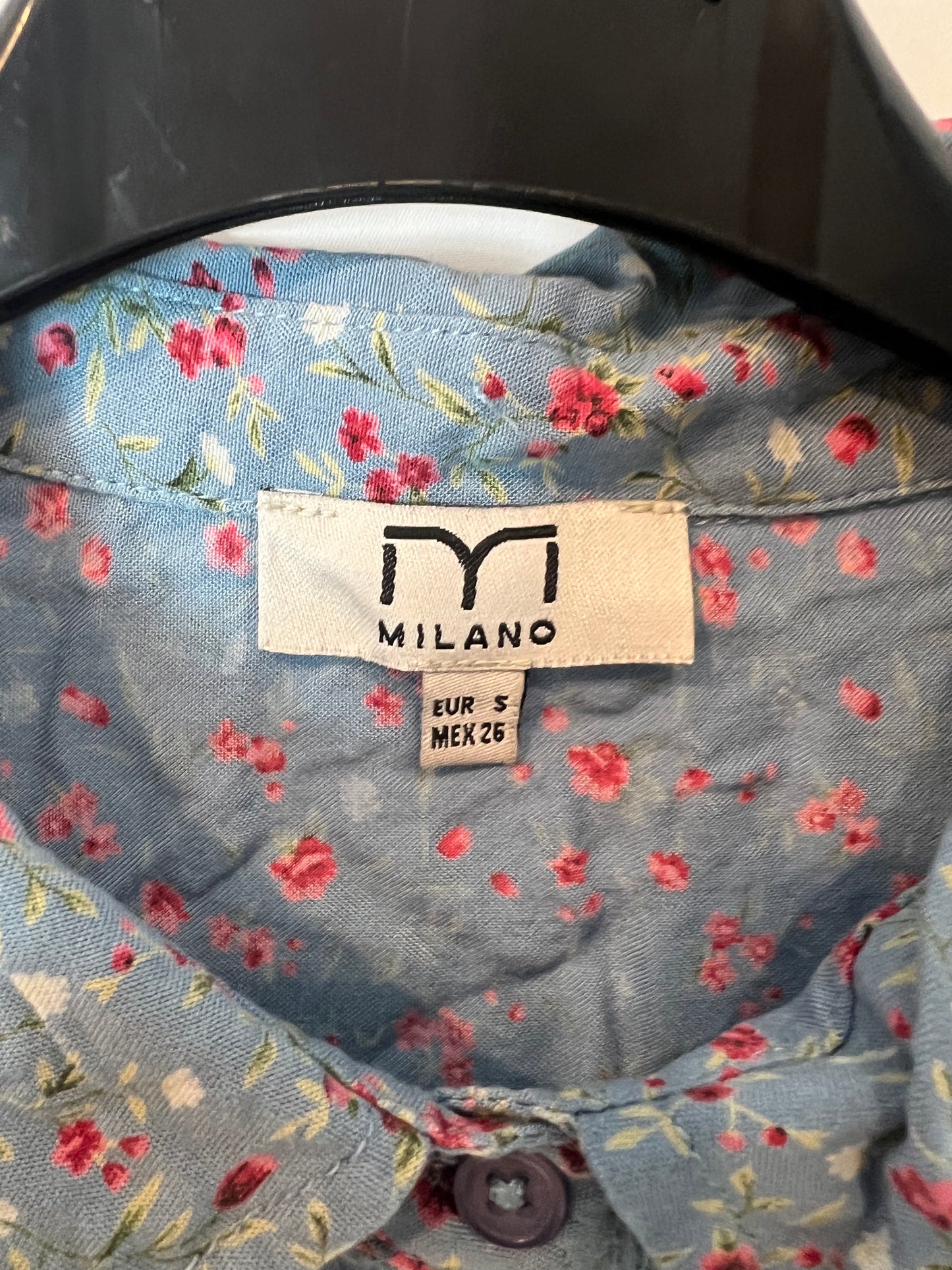 MILANO. Blusa azul florecitas T.s