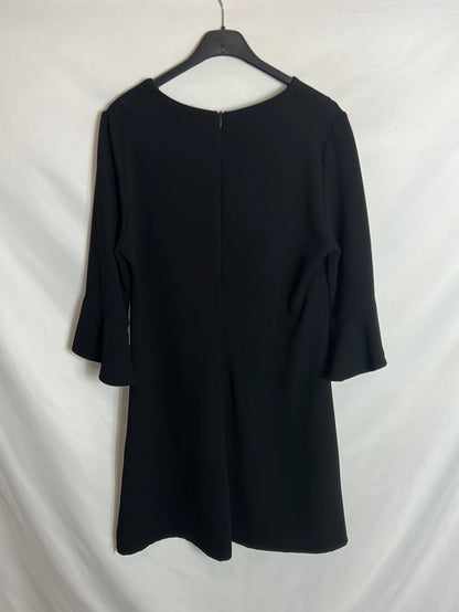 OTRAS. Vestido negro manga volante .T S