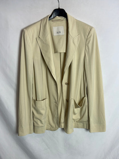 19.70. Blazer fluida beige. T 42