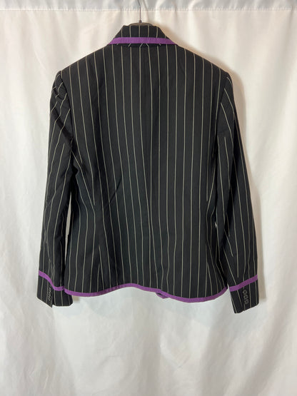 RALPH LAUREN. Blazer negra detalles morado. T 8 (38)