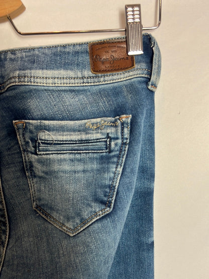 PEPE JEANS. Denim acampanado efecto desgastado. T 36 (Tara)