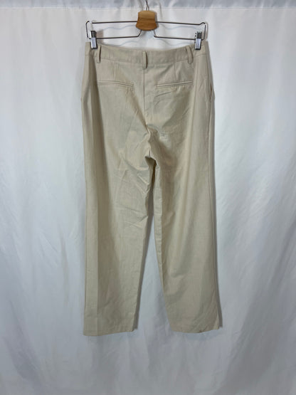 NA-KD. Pantalón beige ancho fluido T.36