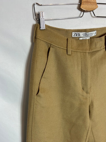 ZARA. Pantalón lana beige pata ancha. T XS