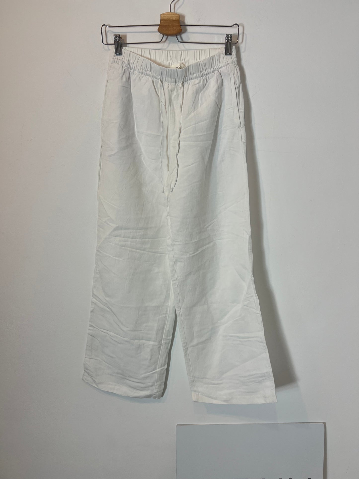 H&M. Pantalón lino blanco  T.s