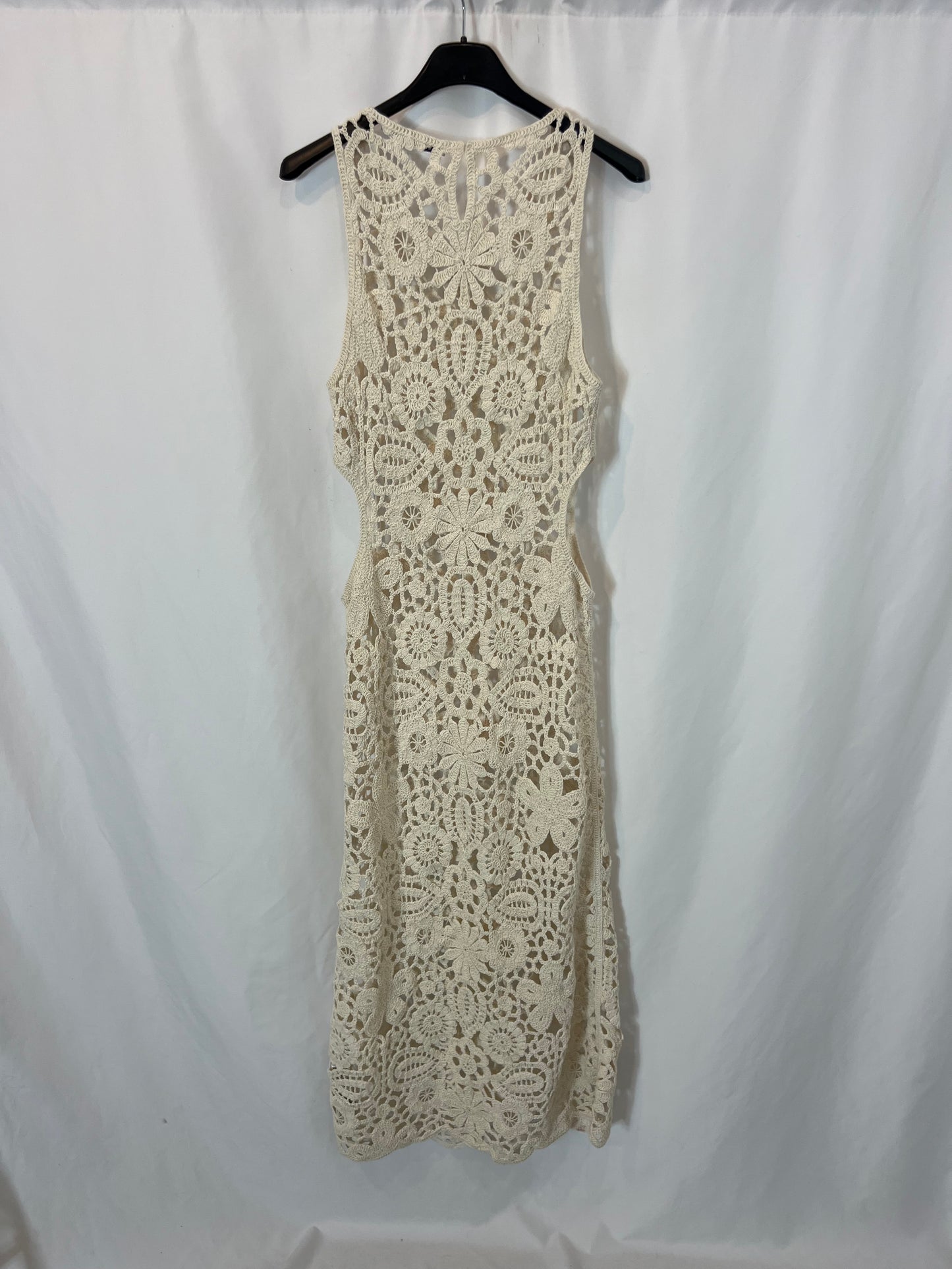 ZARA. Vestido midi crochet aberturas. T S