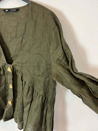 ZARA. Blusa lino verde oscuro. T M