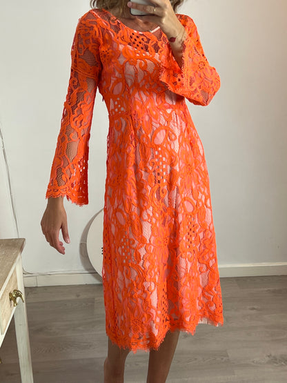 INTROPIA. Vestido midi naranja encaje. T 38