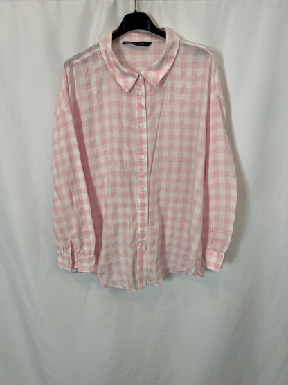 ZARA. Blusa fluida cuadros tonos rosas. T XS