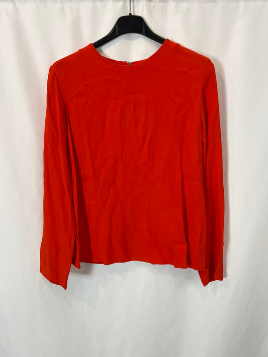 ZARA. Blusa naranja fluida. T M