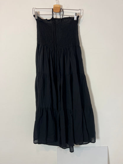 PAR&ESCALA. Vestido midi negro atado al cuello. T S