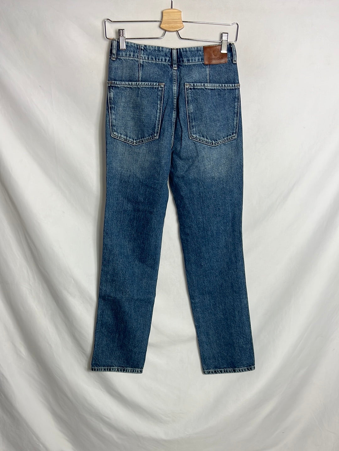 MASSIMO DUTTI. Pantalón denim recto T.34