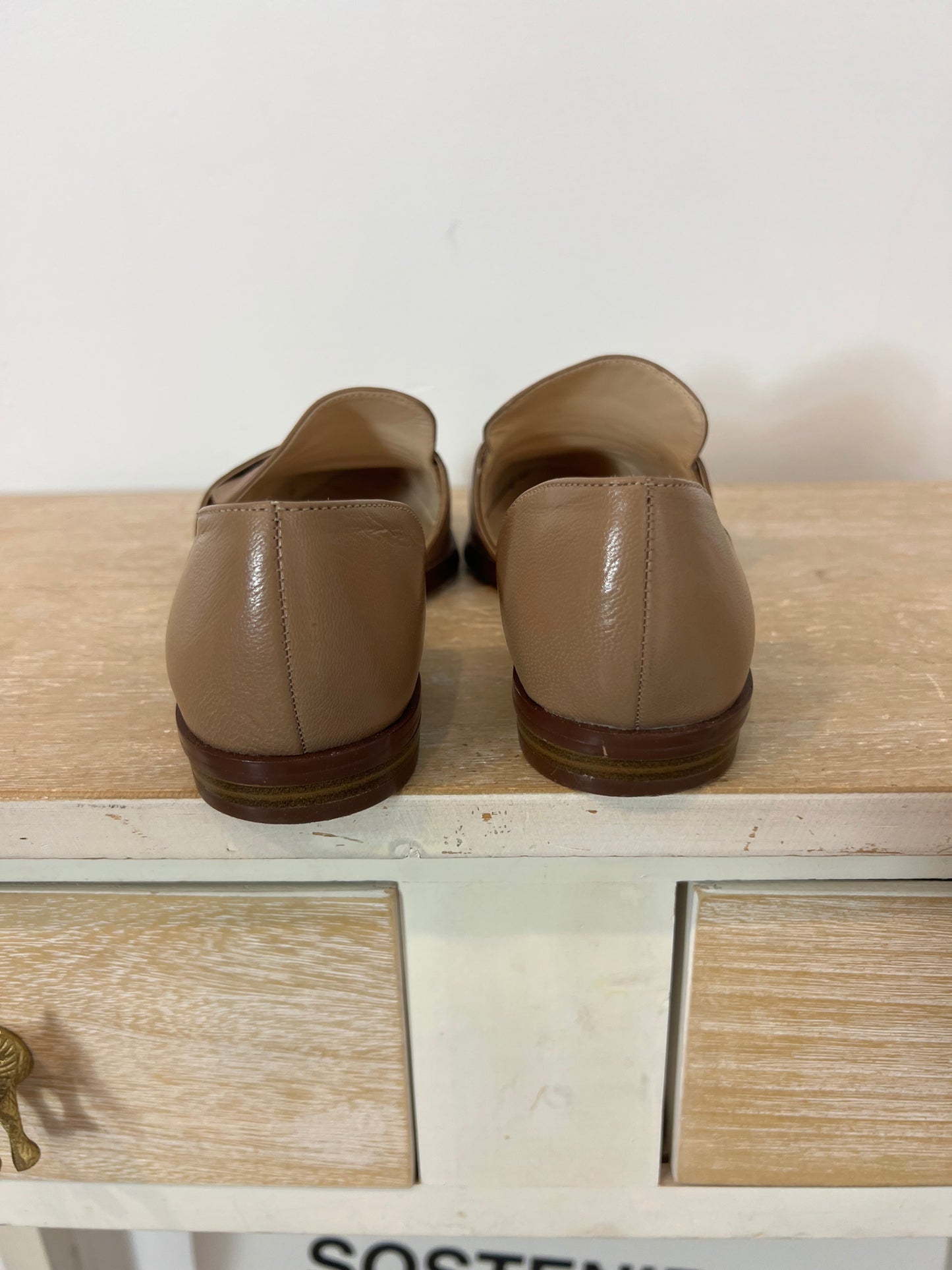 NINE WEST. Mocasines beige solapa T.37/38