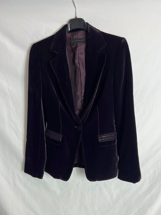 PURIFICACIÓN GARCIA. Blazer terciopelo color berenjena . T 38