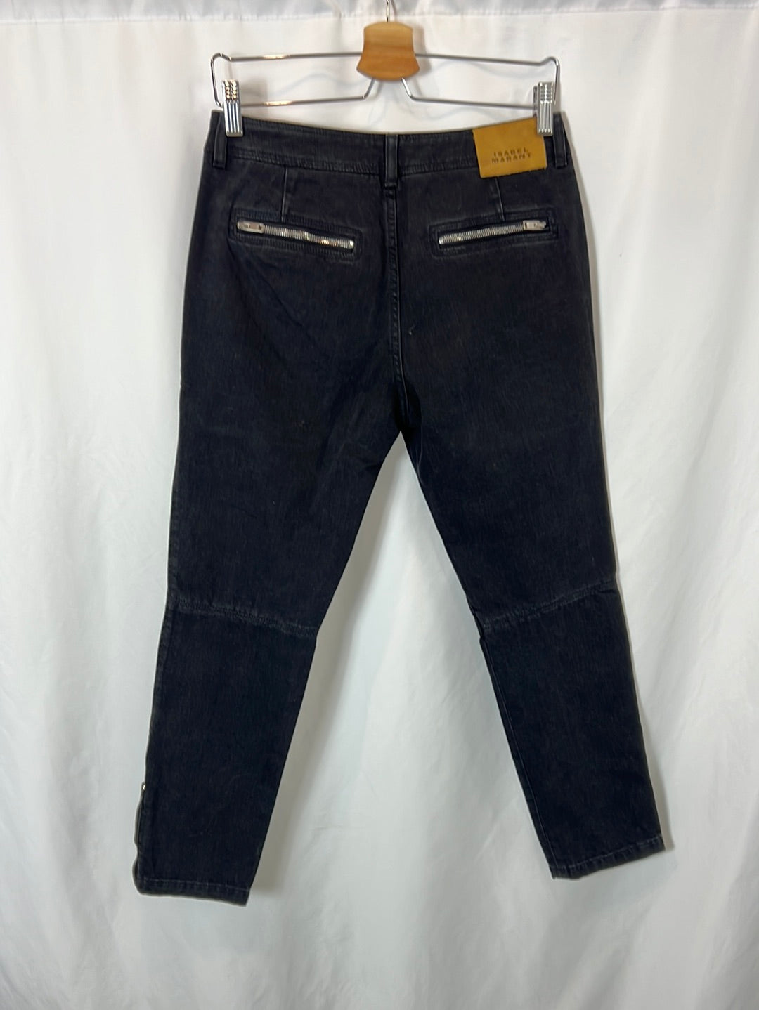 ISABEL MARANT. Pantalón negro denim bolsillos T.36