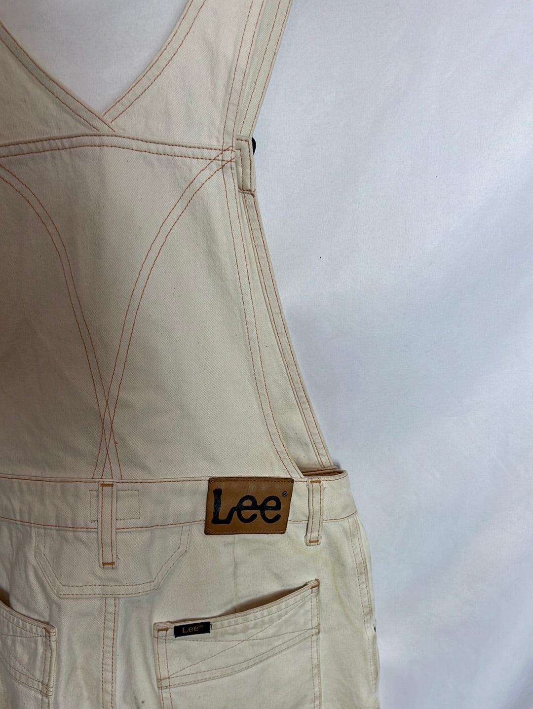 LEE. Peto denim color crudo. T S