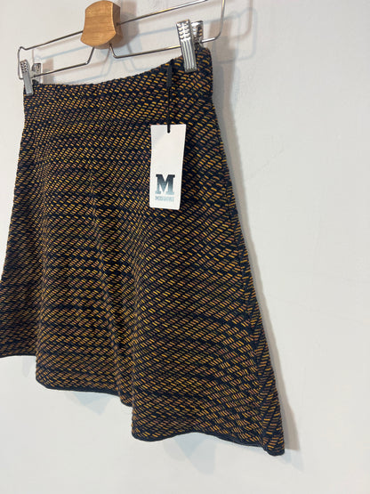 MISSONI. Falda corta textura. T 40 (36)