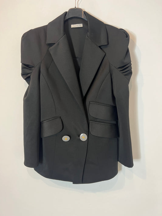 PANAMBI. Blazer negra mangas T.40