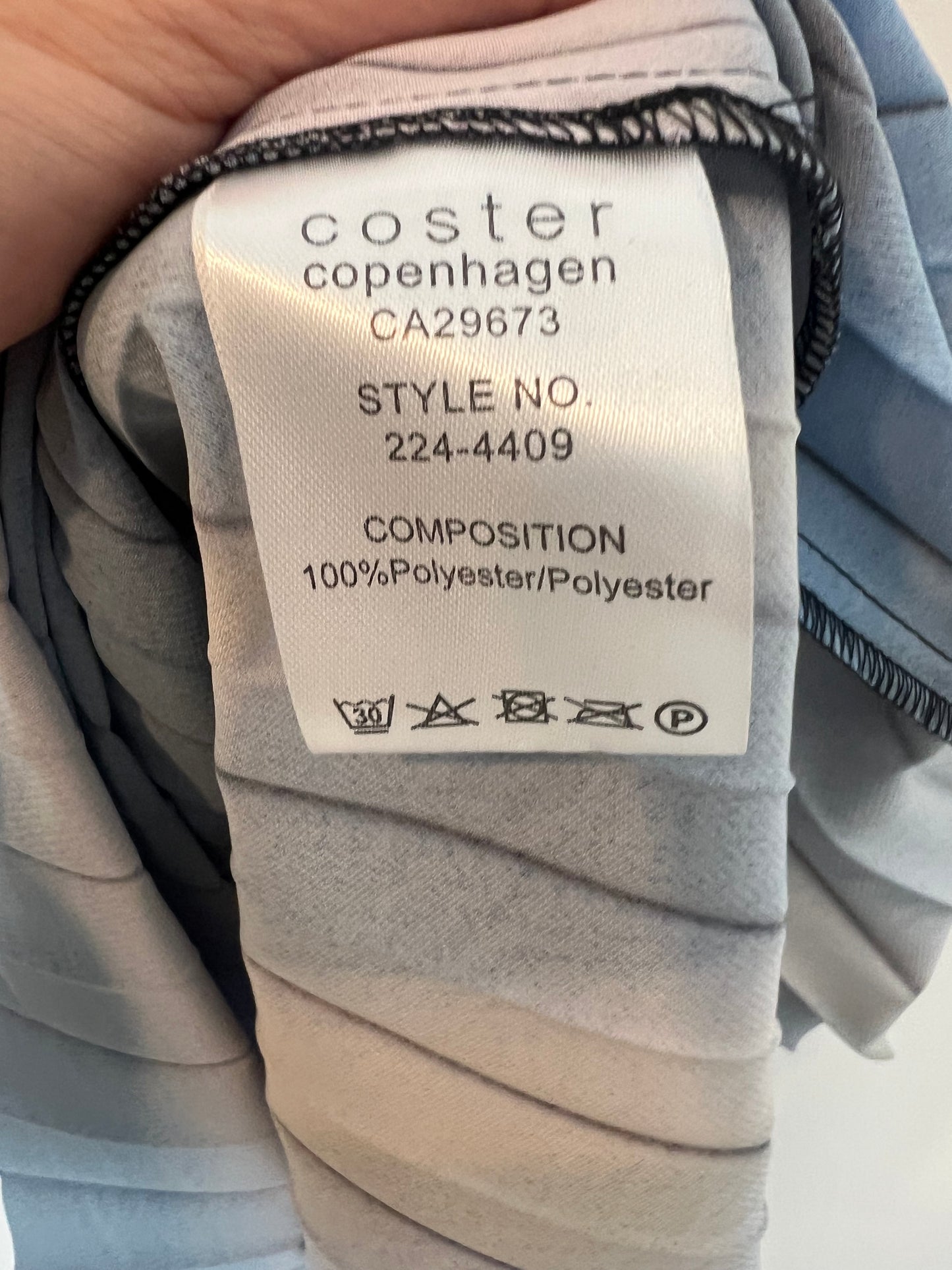 COSTER COPENHAGEN. Falda midi plisada T.34