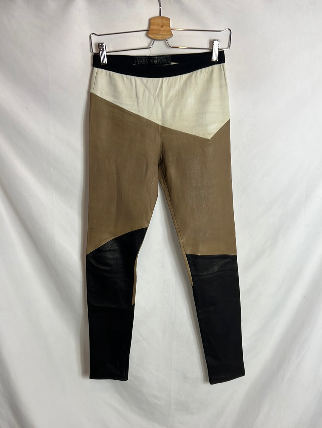 NEIL BARRETT. Leggins  piel tricolor. T S (Tara)