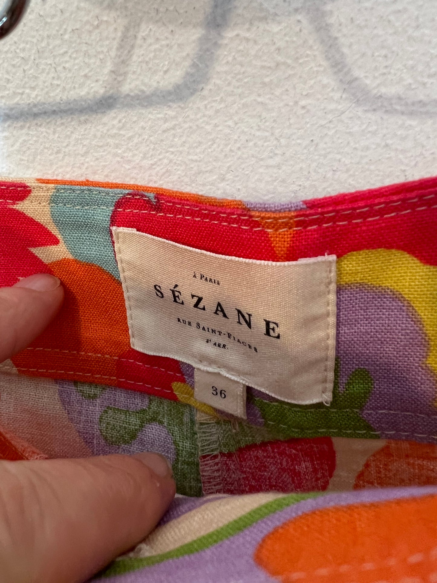 SEZANE. Pantalón culotte colorido T36