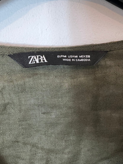 ZARA. Blusa lino verde oscuro. T M