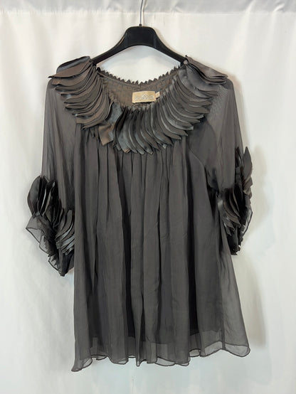 BDBA Top gris detalles satinados. T M