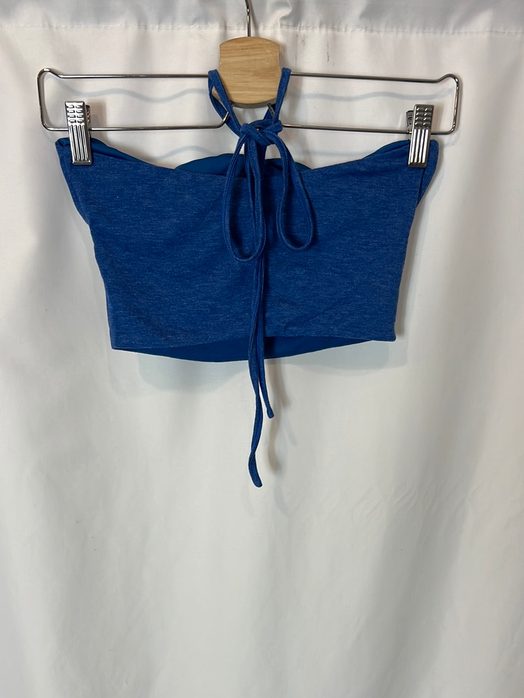 TIGER MIST. Crop top azul abertura. T S