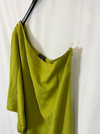 FENDI. Vestido verde asimétrico. T 40