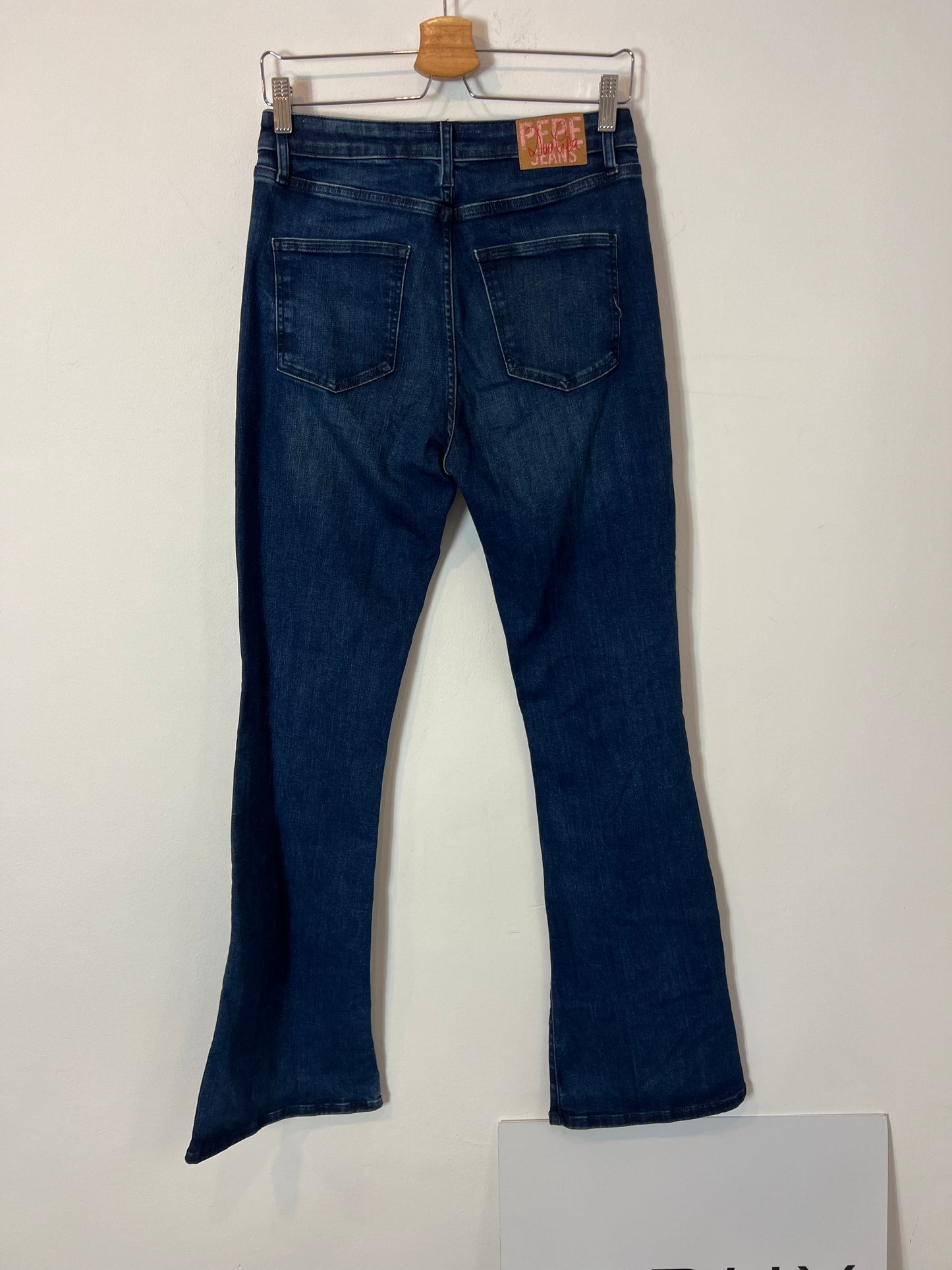 DUA LIPA BY PEPE JEANS. Denim elástico campana. T 29 (40)