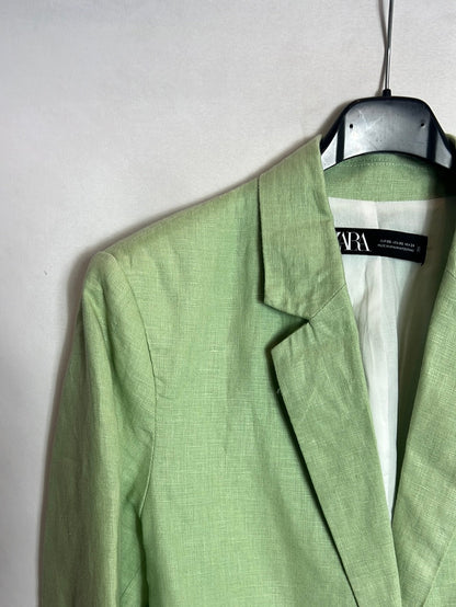 ZARA. Blazer verde lino T.xs