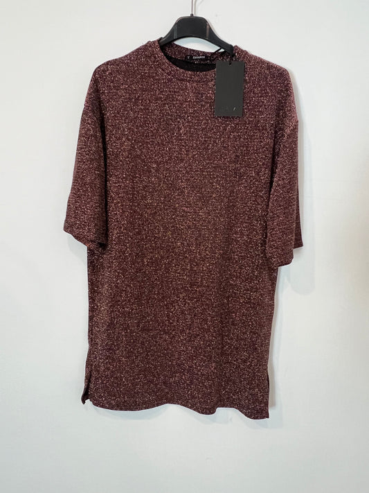 PULL&BEAR. Camiseta textura purpurina. T S