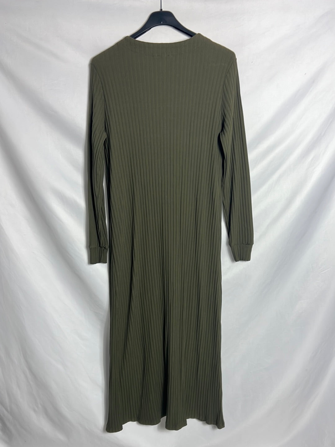 SLOWLOVE. Vestido largo abotonado verde. T M/L