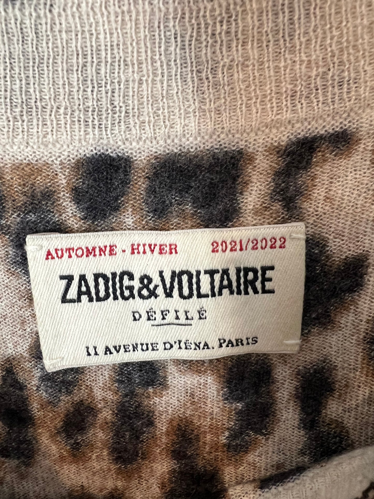 ZADIG&VOLTAIRE. Jersey cashmere animal print detalles. T S