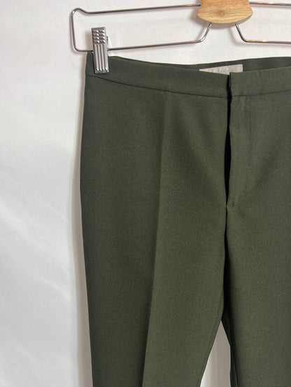 ZARA. Pantalón pinzas verde. T 34