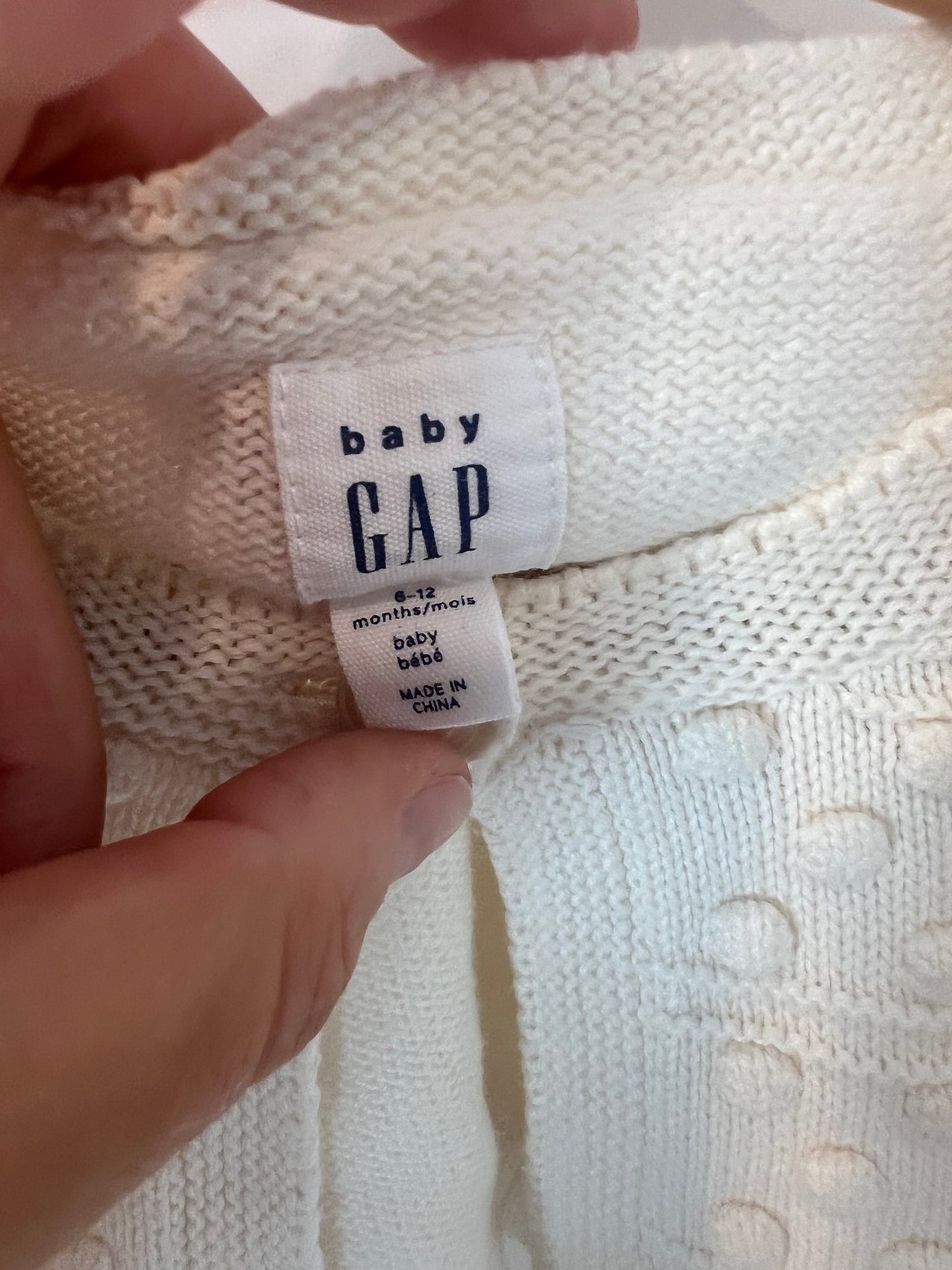 GAP. Chaqueta punto bodoques. T 6-12 meses