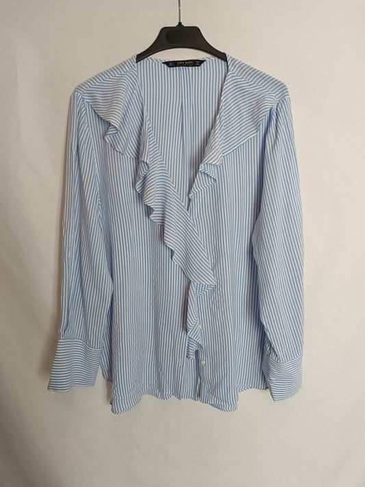 ZARA. Blusa de rayas con volante T.l